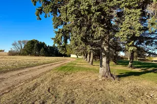 15742 675th Ave, Alden, MN 56009 - Photo 58