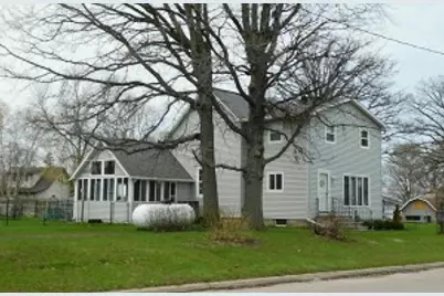 413 2nd Avenue S, Erskine, MN 56535 - Photo 1