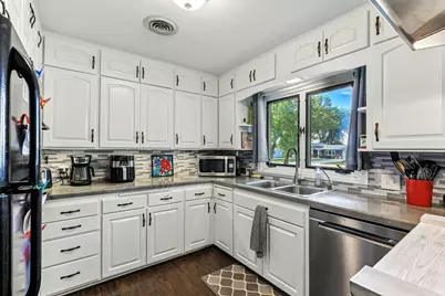 2463 Austin Road, Owatonna, MN 55060 - Photo 14