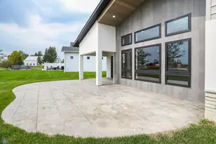 4868 Bluebell Loop S, Fargo, ND 58104 - Photo 28