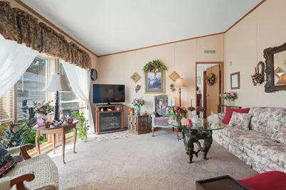 9842 Hayward Avenue S, Cottage Grove, MN 55016 - Photo 4