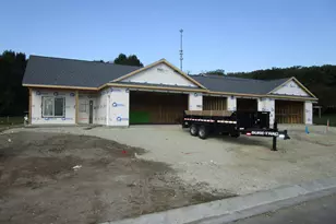 814 3rd Ave NW, Pine Island, MN 55963 - Photo 2