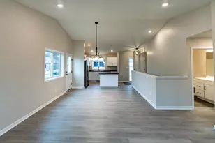 2506 15th St SE, Rochester, MN 55904 - Photo 4