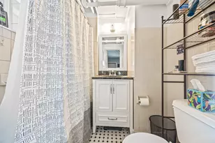 3421 Hennepin Ave, Minneapolis, MN 55408 - Photo 10