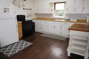 204 2nd Street SW, Elbow Lake, MN 56531 - Photo 2