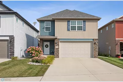 5527 Tuscan Court S, Fargo, ND 58104 - Photo 1