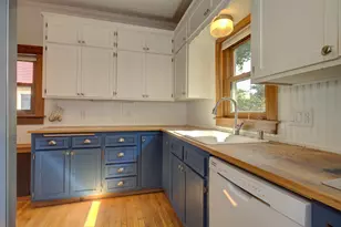 2098 Marshall Ave, Saint Paul, MN 55104 - Photo 8