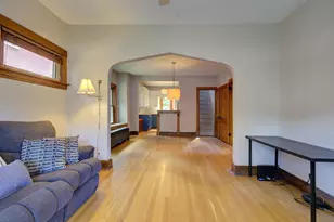 2098 Marshall Ave, Saint Paul, MN 55104 - Photo 4