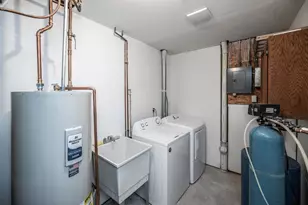 1408 McAndrews Rd E, Burnsville, MN 55337 - Photo 22