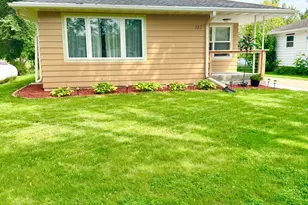 357 Rice St S, Hendrum, MN 56550 - Photo 2