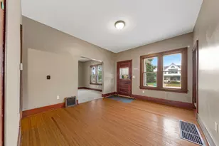 421 S Oak Ave, Owatonna, MN 55060 - Photo 8