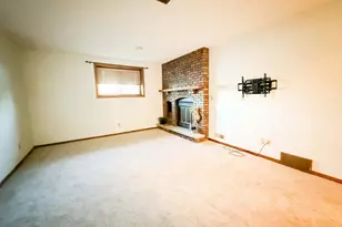 2870 Wayland Ct, Eau Claire, WI 54703 - Photo 26