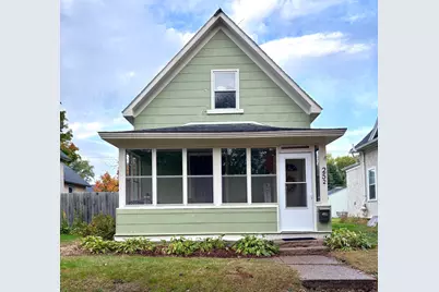 252 9th Avenue S, South Saint Paul, MN 55075 - Photo 1