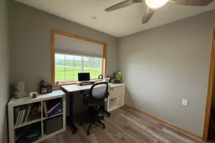 106 Glenshire Blvd S, Watkins, MN 55389 - Photo 10