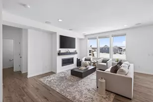 20598 Greenwood Ave, Lakeville, MN 55044 - Photo 8