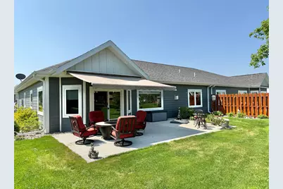 910 Lake Forest Circle, Detroit Lakes, MN 56501 - Photo 4