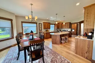 910 Lake Forest Cir, Detroit Lakes, MN 56501 - Photo 30
