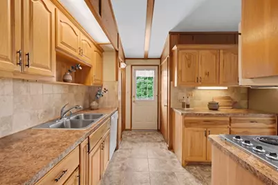 158 County Road E, Houlton, WI 54082 - Photo 10