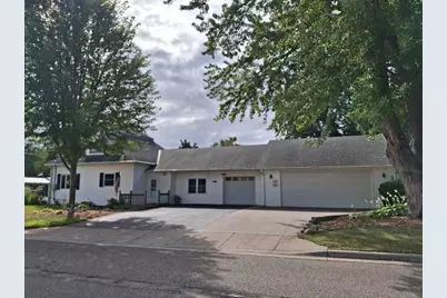 201 Norman Avenue S, Foley, MN 56329 - Photo 2