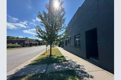 747 Payne Avenue, Saint Paul, MN 55130 - Photo 2