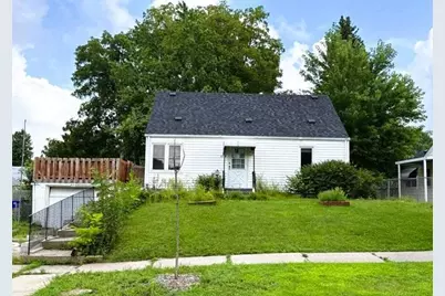 2057 Sherwood Avenue, Saint Paul, MN 55119 - Photo 2