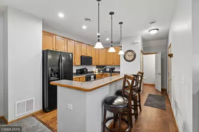 1656 White Pine Way #B, Carver, MN 55315 - Photo 18