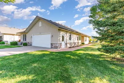 305 Fiddler Court SE, New Prague, MN 56071 - Photo 1