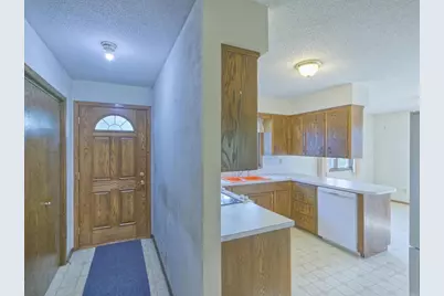 15092 Highway 15 S, Hutchinson, MN 55350 - Photo 6