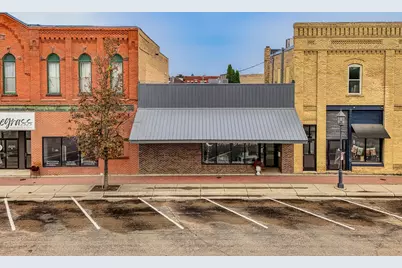 114 1st Ave S, Perham, MN 56573 - Photo 1