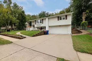 1838 Spruce Dr, Red Wing, MN 55066 - Photo 1