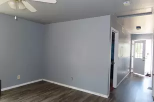 389 Roy Street N, Saint Paul, MN 55104 - Photo 8