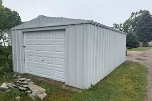 202 17th St S, Benson, MN 56215 - Photo 6