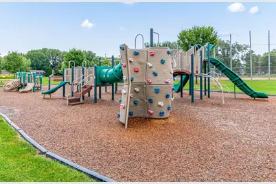 3329 Greenbrier Street, Vadnais Heights, MN 55127 - Photo 22