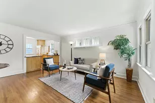 662 Sherwood Ave, Saint Paul, MN 55106 - Photo 1