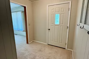 1010 Arnold Ave N, Thief River Falls, MN 56701 - Photo 6