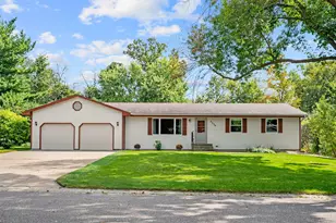 2330 Quinwood Ln N, Plymouth, MN 55441 - Photo 1