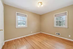 8811 Girard Ave S, Bloomington, MN 55420 - Photo 12