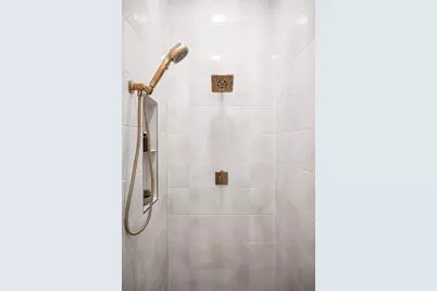 2940 Washta Bay Road, Chanhassen, MN 55331 - Photo 6