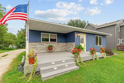 619 1st Avenue SW, Pine Island, MN 55963 - Photo 2