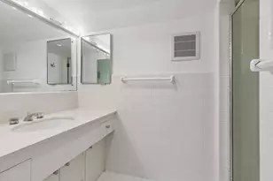 2501 France Ave S, Saint Louis Park, MN 55416 - Photo 54