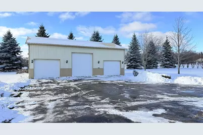 4490 29th Street SE, Rochester, MN 55904 - Photo 2