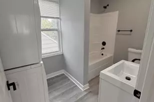 4010 Dupont Ave N, Minneapolis, MN 55412 - Photo 22