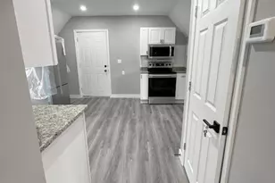 4010 Dupont Ave N, Minneapolis, MN 55412 - Photo 18