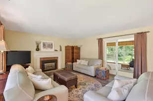 4730 Fairhills Rd E, Minnetonka, MN 55345 - Photo 8