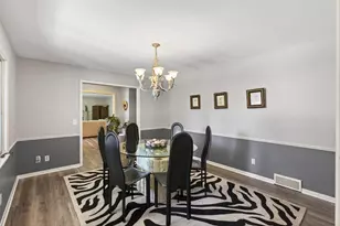4730 Fairhills Rd E, Minnetonka, MN 55345 - Photo 12