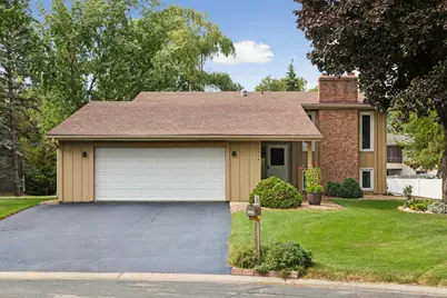 11114 Stanley Circle, Bloomington, MN 55437 - Photo 2