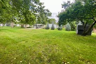 712 S 11th St, Montevideo, MN 56265 - Photo 6