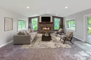 712 S 11th St, Montevideo, MN 56265 - Photo 2