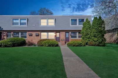 1476 21st Avenue NW #3, New Brighton, MN 55112 - Photo 1