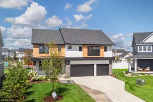 5058 Airlake Draw, Woodbury, MN 55129 - Photo 2